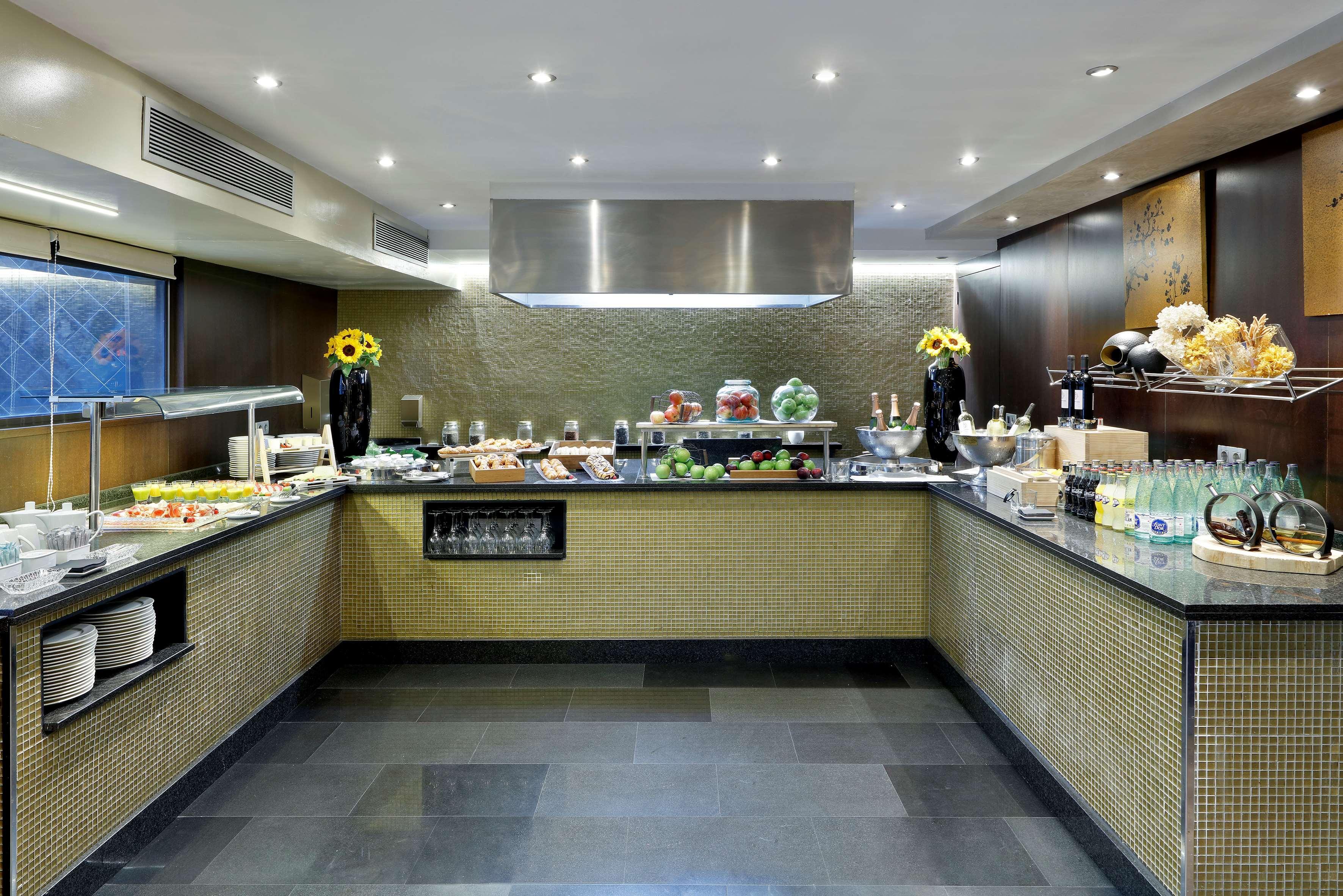 Melia Barcelona Sarria Hotel Exterior photo